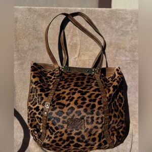 Patricia Nash leather bag! Like new. Used 2 times. Great condition! Nice size